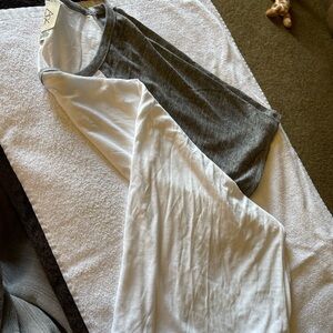 Chaser Gray and White Raglan T-Shirt size Medium